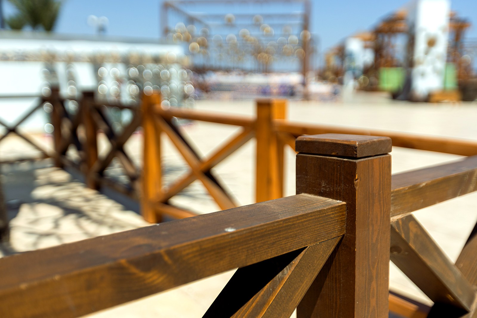 Outdoor & metal structures